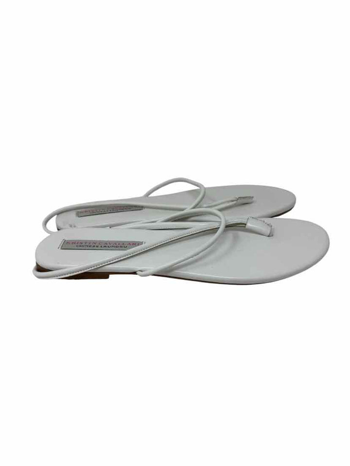 Shoe Size 9 CHINESE LAUNDRY White Sandals