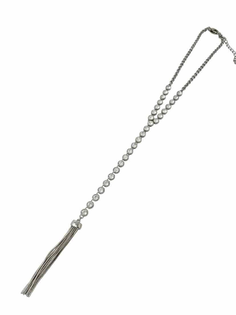 White House Black Market Necklace