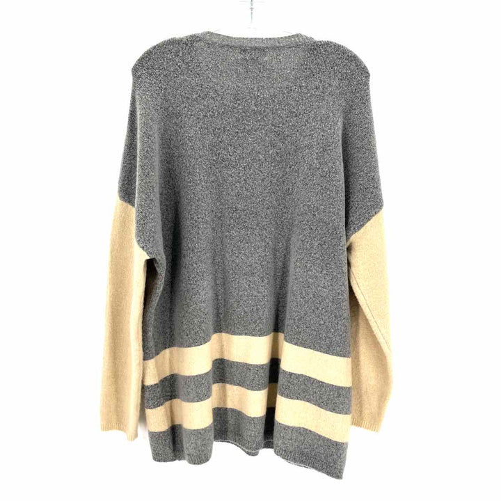 Size XL Gray Sweater