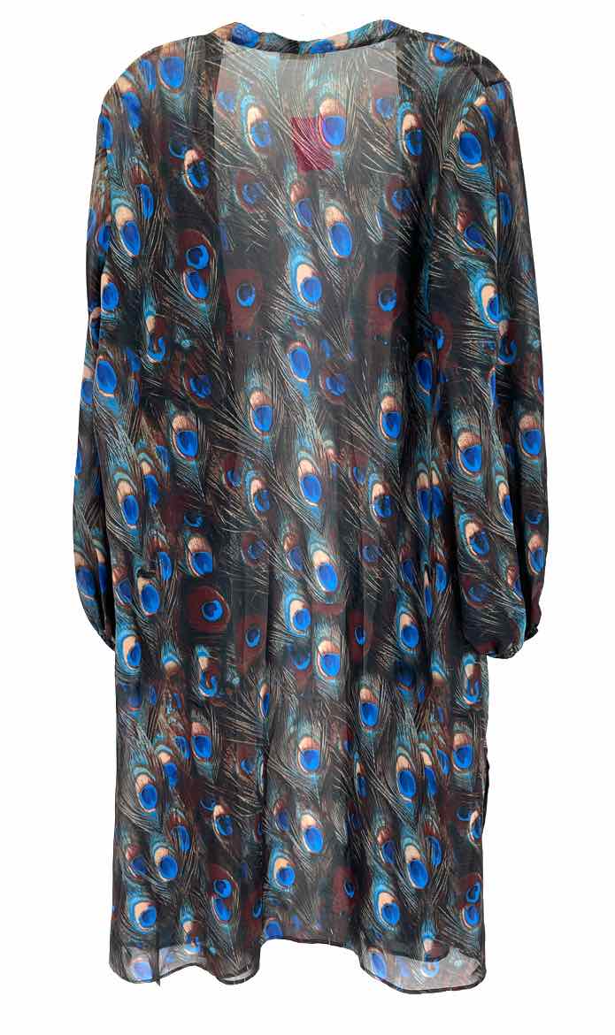 Size M Multi-Color Shirt