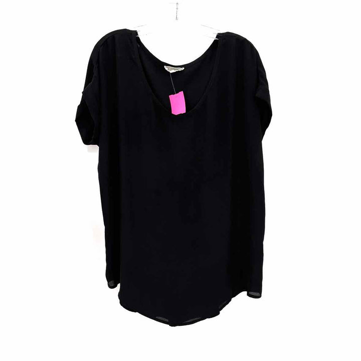 Size XL PLEIONE Black Shirt