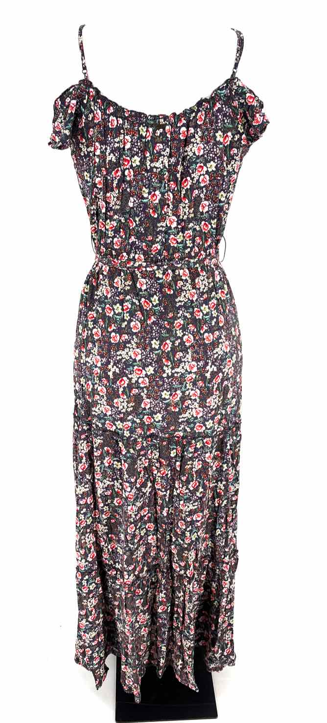 Size M Multi-Color Dress