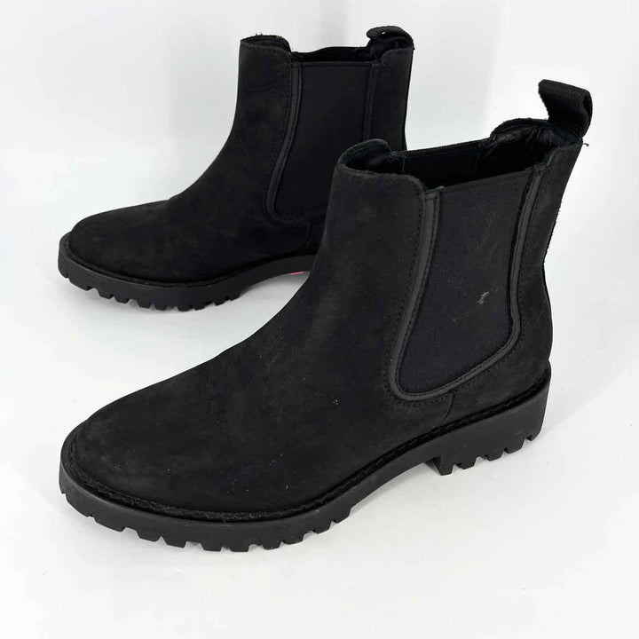 Shoe Size 6 Black Boots