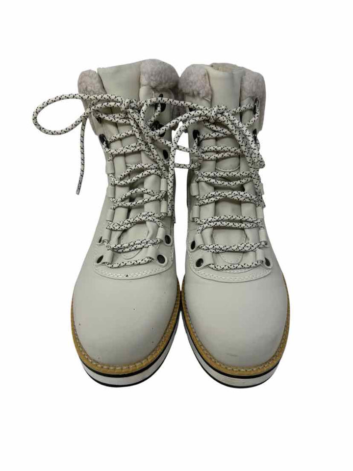 Shoe Size 9.5 Ivory Boots