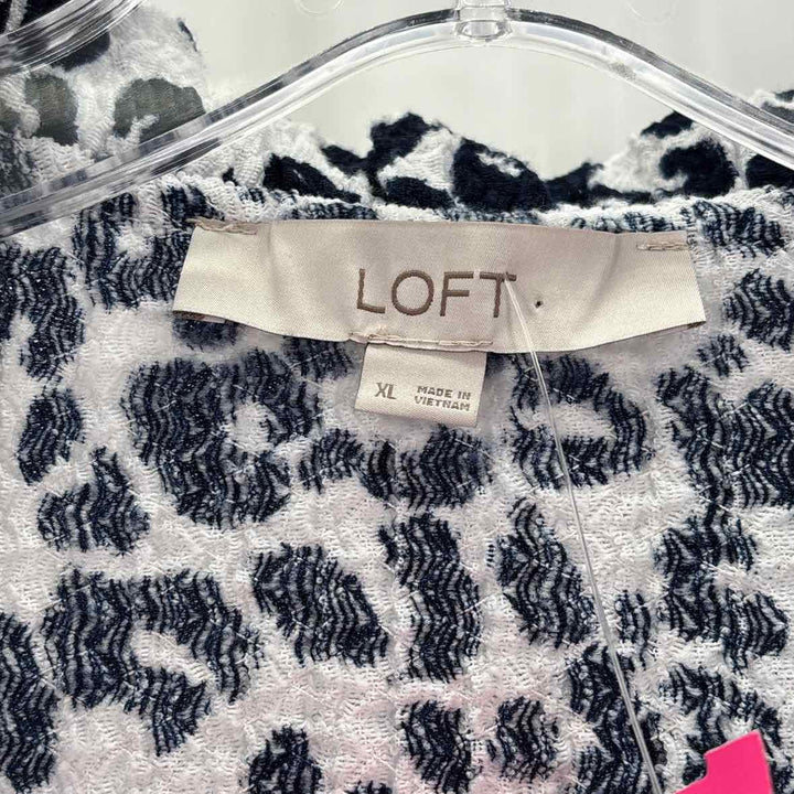 Size XL Ann Taylor Navy Shirt