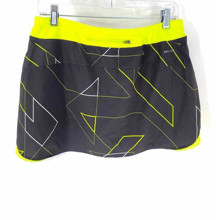 Size M Nike Gray Skirt