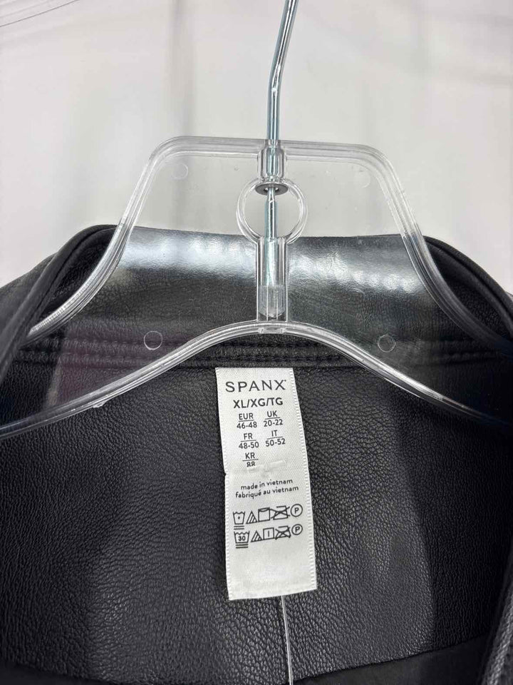 Size XL SPANX Black Jacket