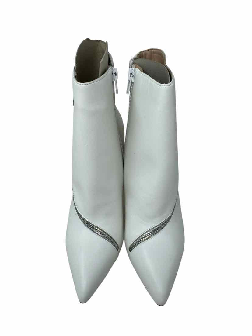 Shoe Size 7.5 Aldo White Boots