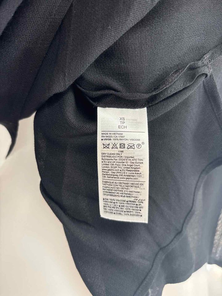 Size XS Banana Republic Black Shirt