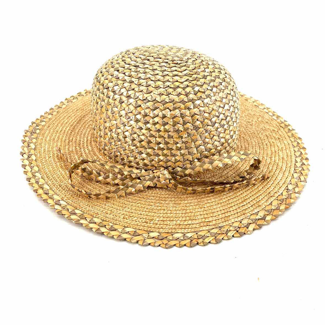 LIZ CLAIBORNE Hats