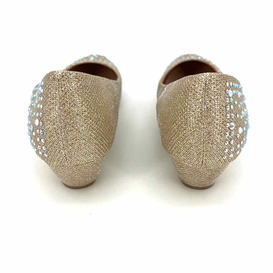 Shoe Size 8.5 Gold Pumps