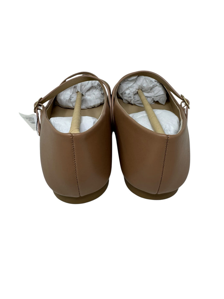 Shoe Size 7 Banana Republic Tan Flats