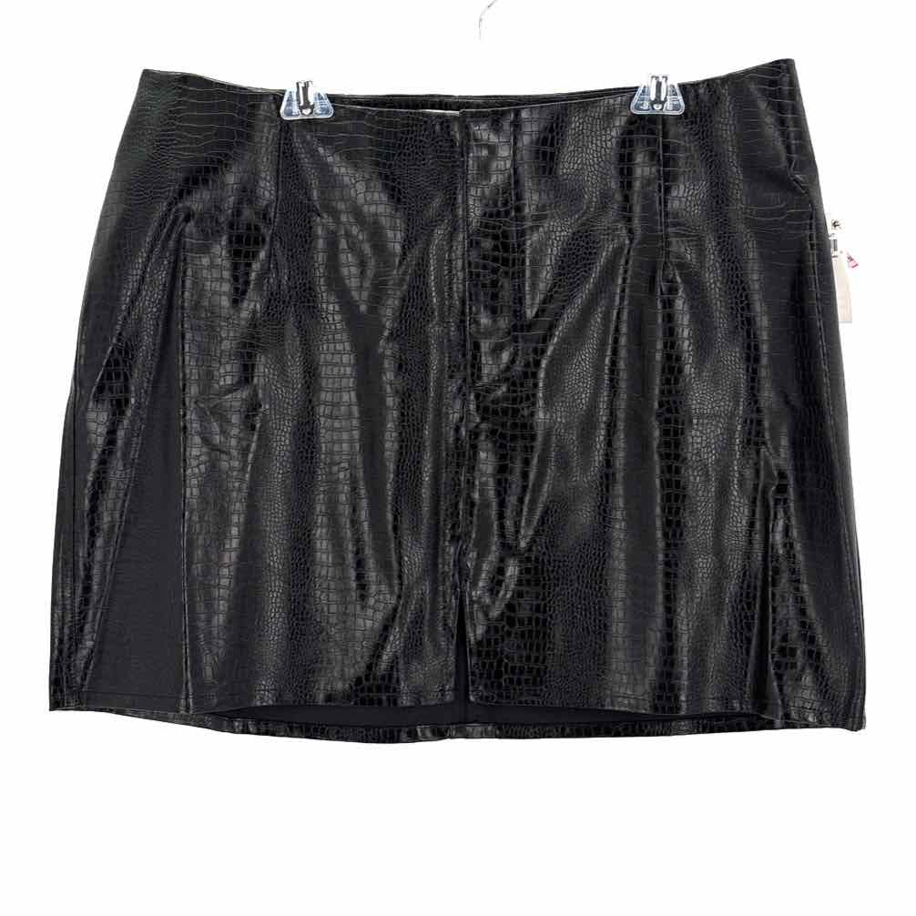 Size 2X BAR 111 Black Skirt