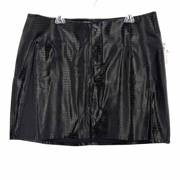 Size 2X BAR 111 Black Skirt
