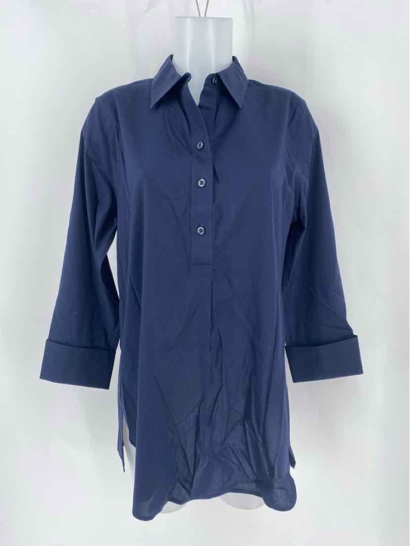Size M Chico's Navy Shirt