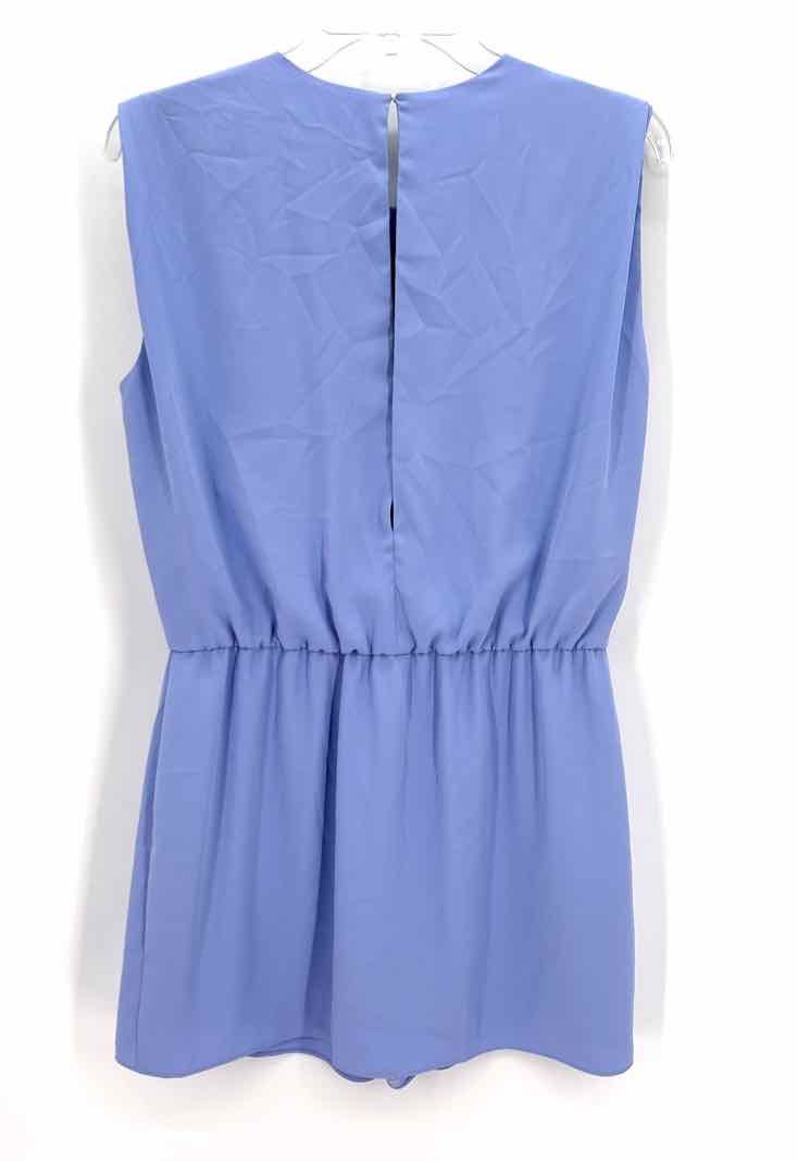 Size M AMANDA UPRICHARD Blue Shirt