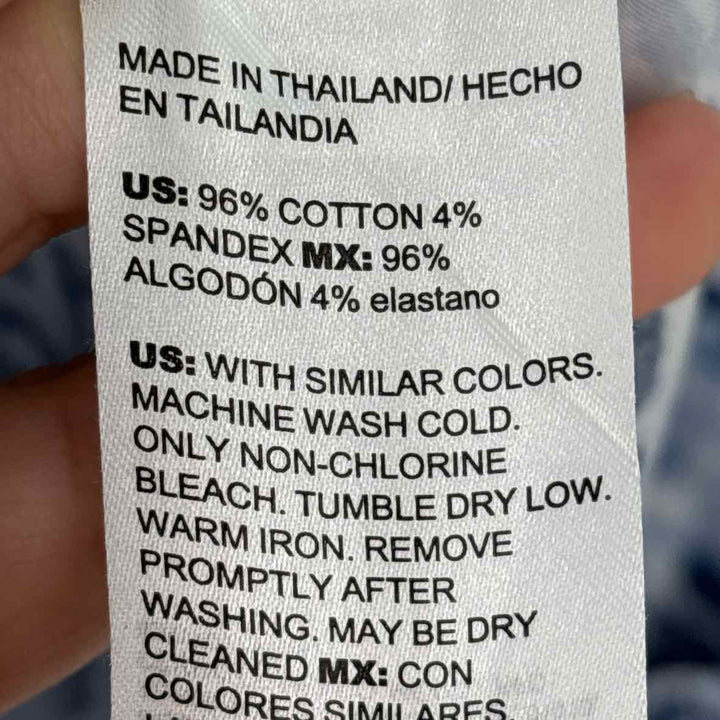 Size 10 Chico's Blue Shirt