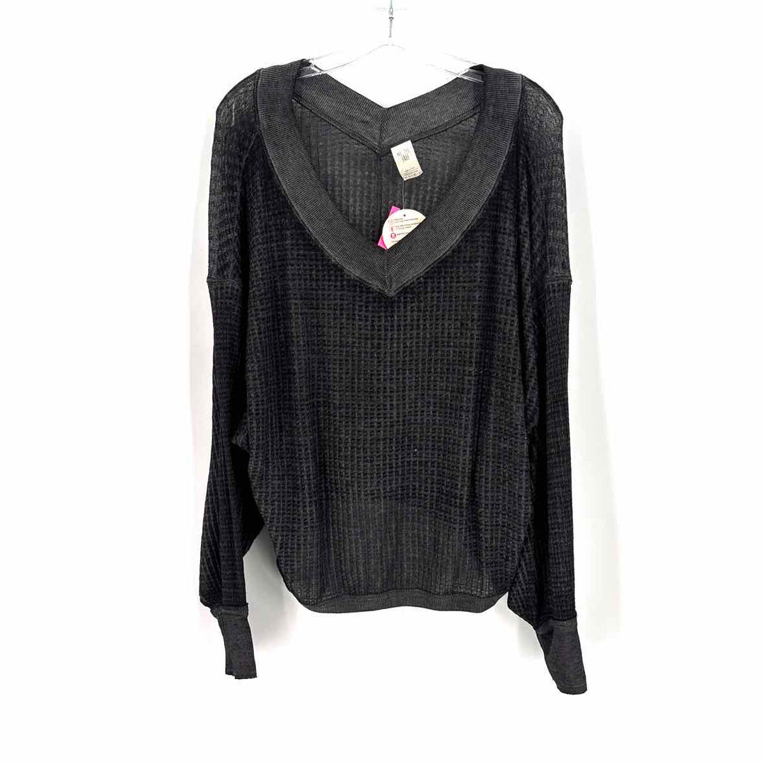 Size M WE THE FREE Black Thermal Shirt