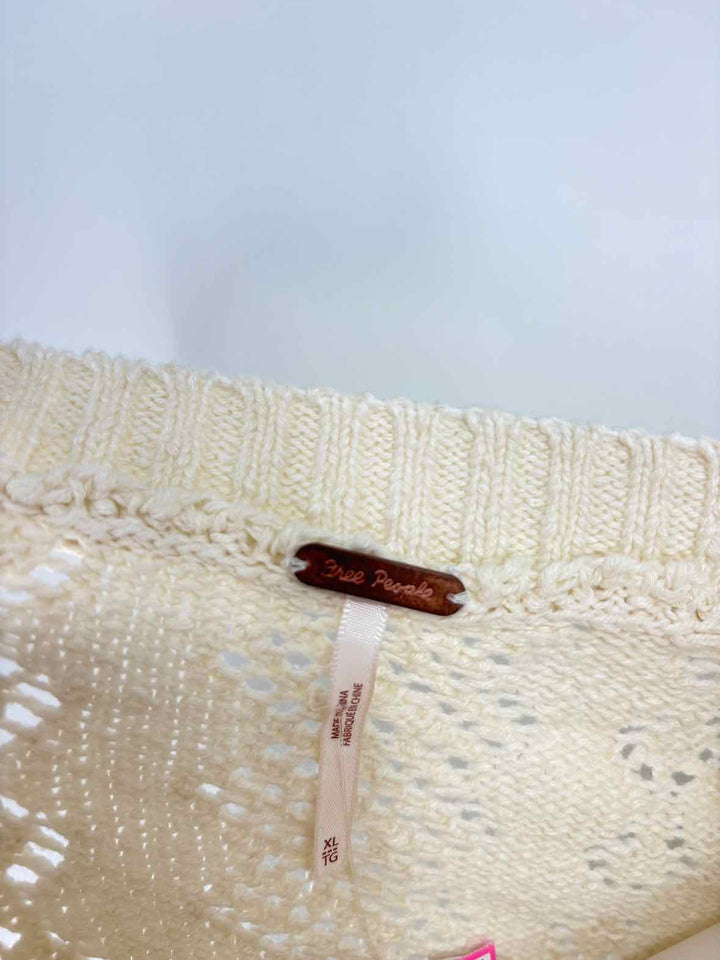 Size XL FREE PEOPLE Cream Sweater