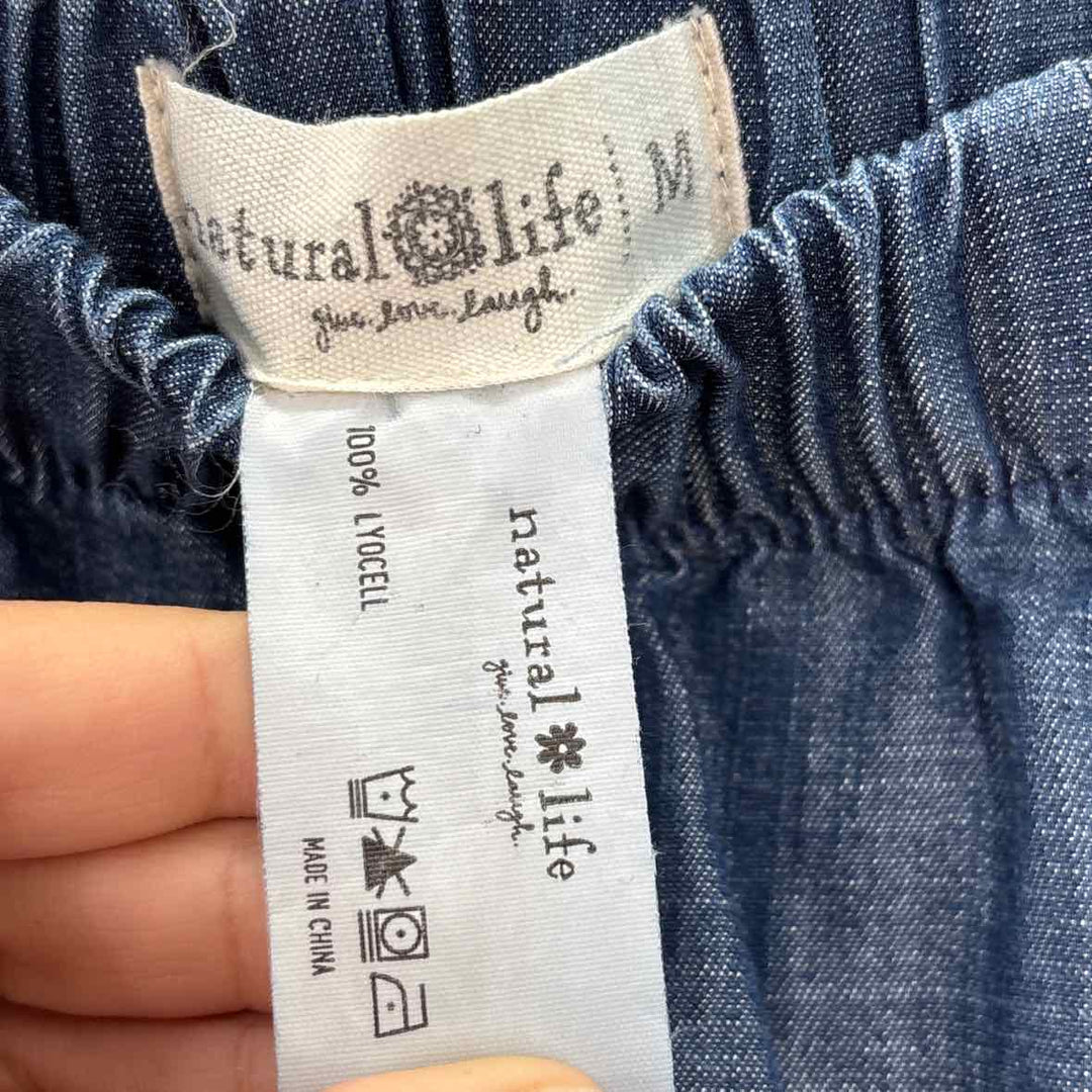 Size M Navy Chambray Pants
