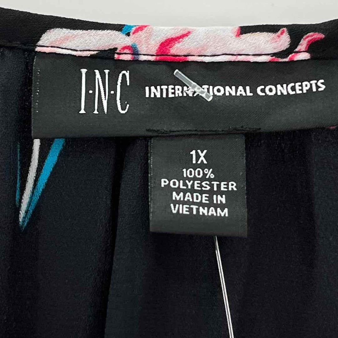 Size 1X INC Black Shirt