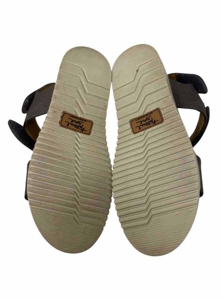 Shoe Size 7.5 Brown Sandals