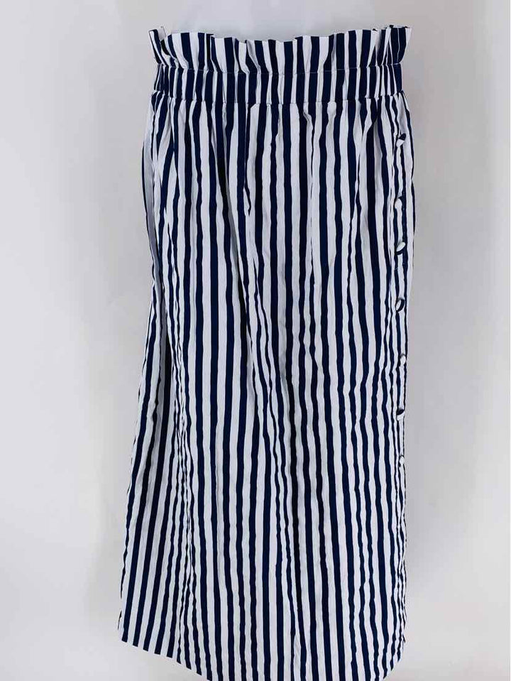 Size XXL Navy Print Skirt