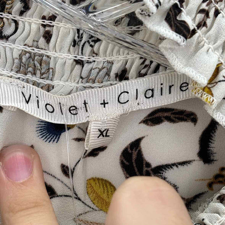 Size XL VIOLET & CLAIRE White Shirt