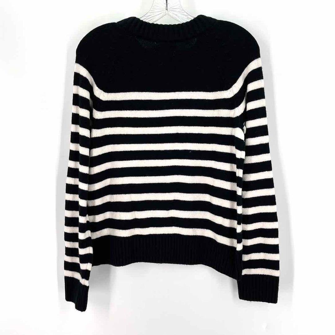 Size S GAP Black Sweater