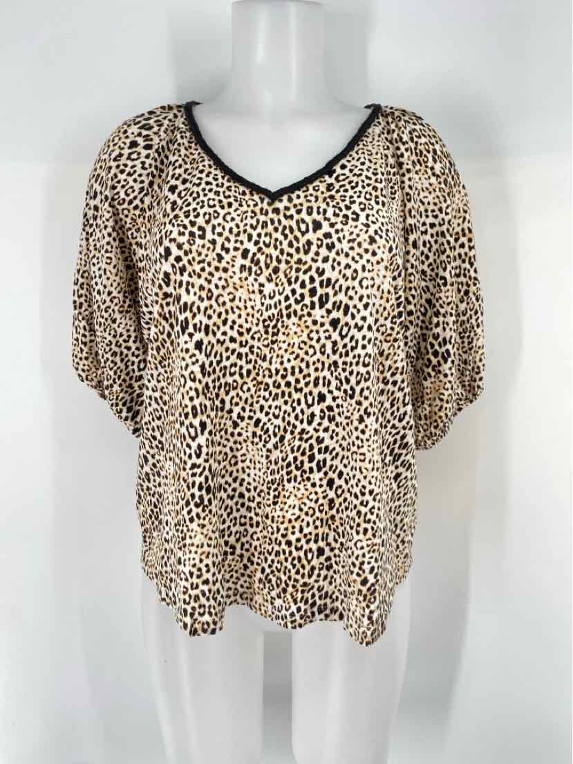 Size L Chico's Brown Print Shirt