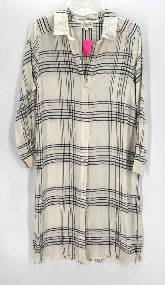 Size S Mud Pie Cream Dress