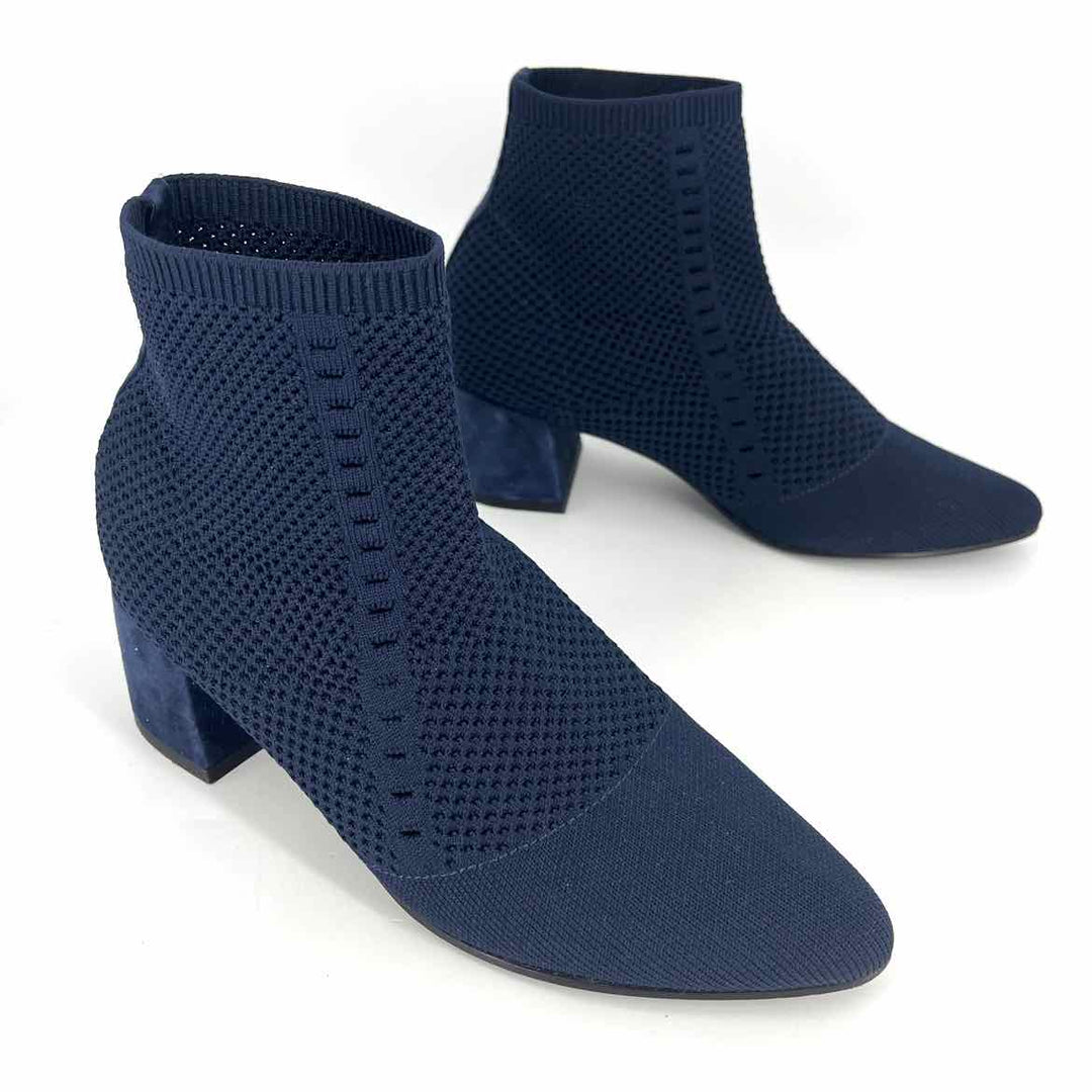Shoe Size 7.5 Eileen Fisher Navy Knit Boots