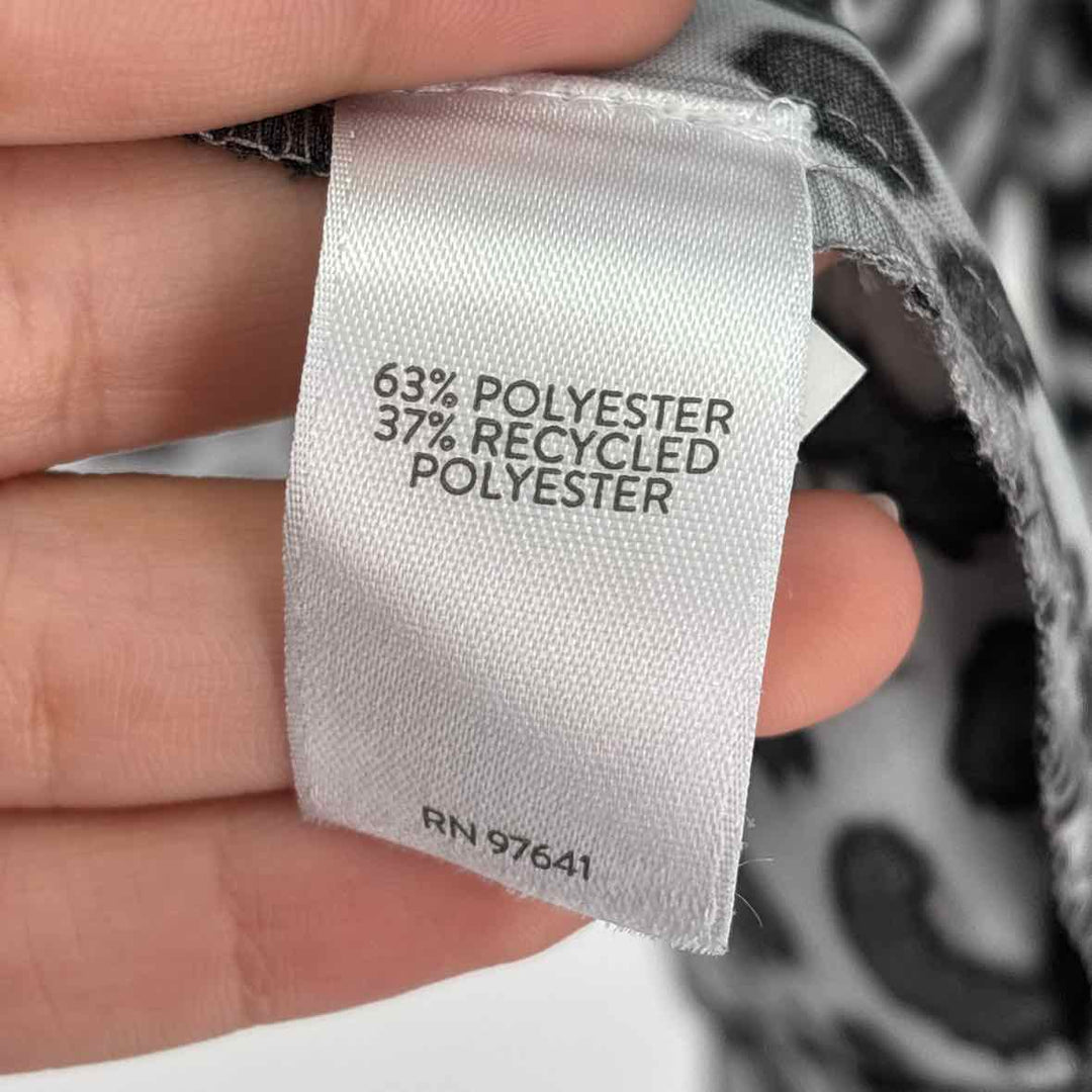Size XL J JILL Black Print Shirt