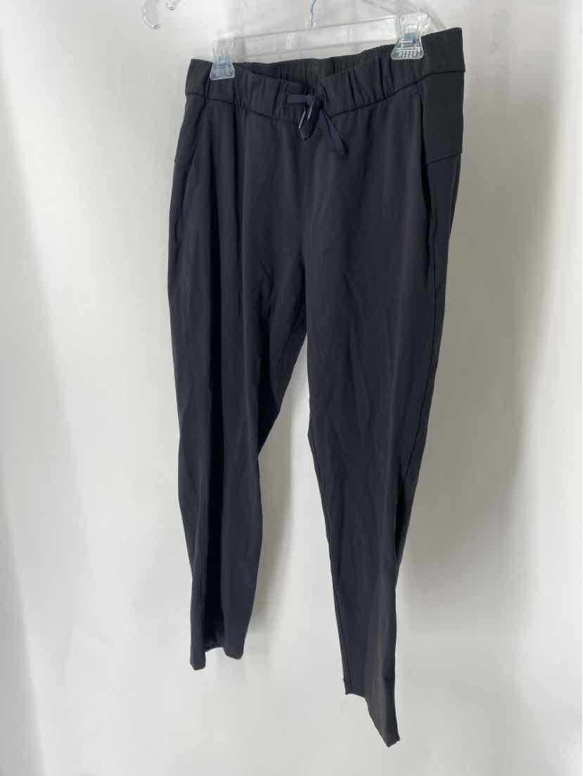 Size M Lululemon Black Pants