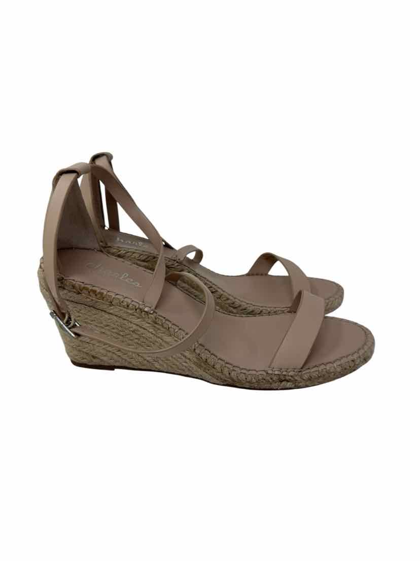 Shoe Size 10 CHARLES DAVID Tan Sandals