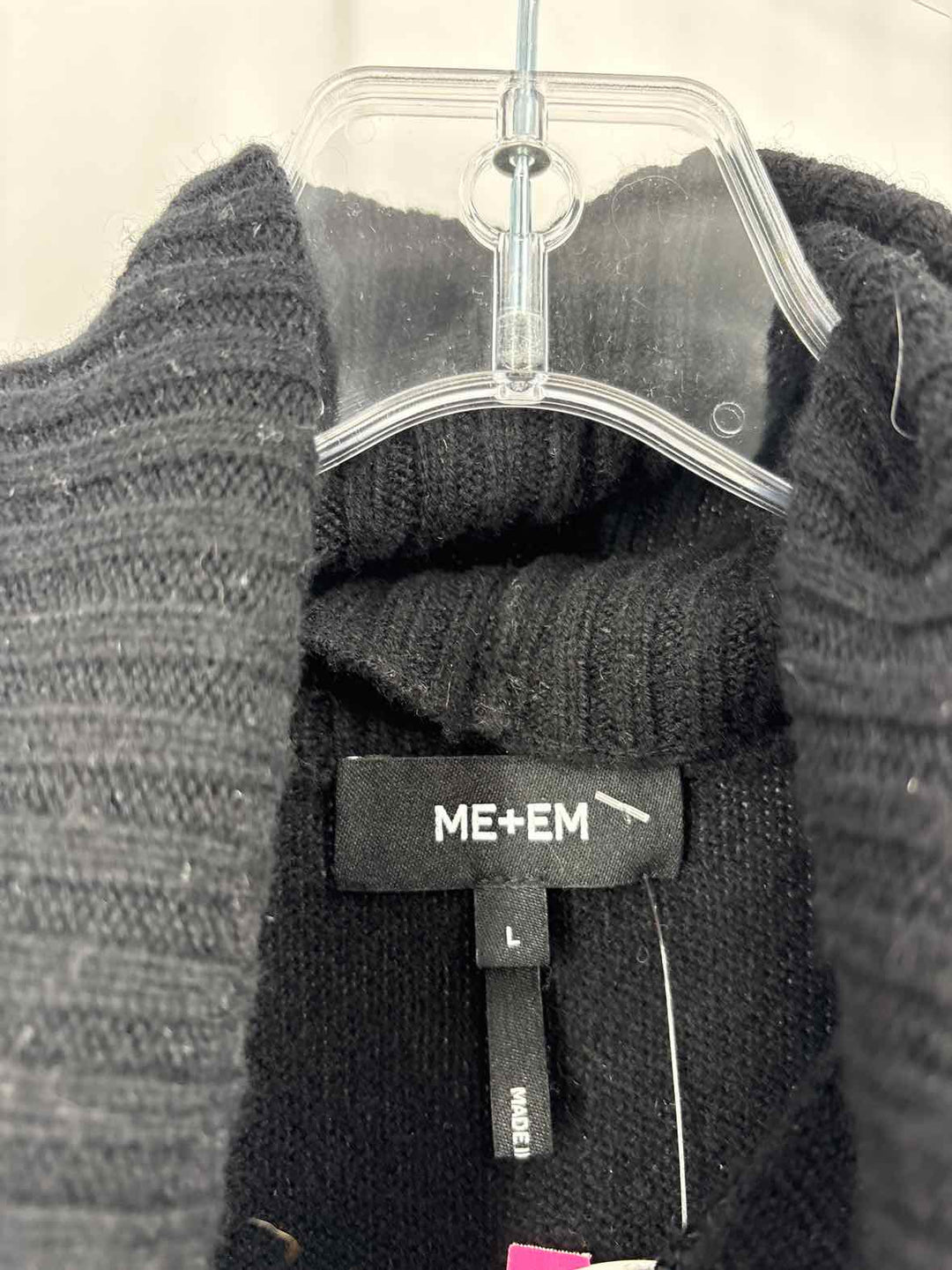 Size L Black Sweater