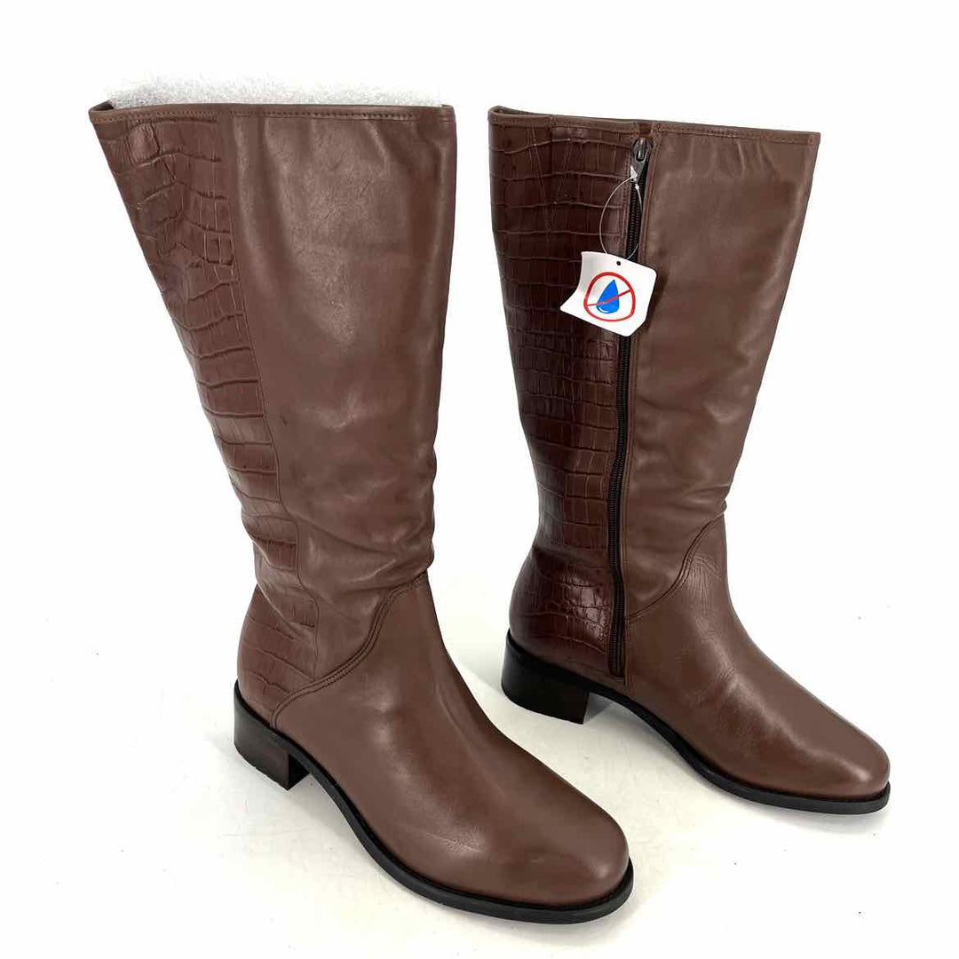 Shoe Size 10 DAVID TATE Tan Leather Boots