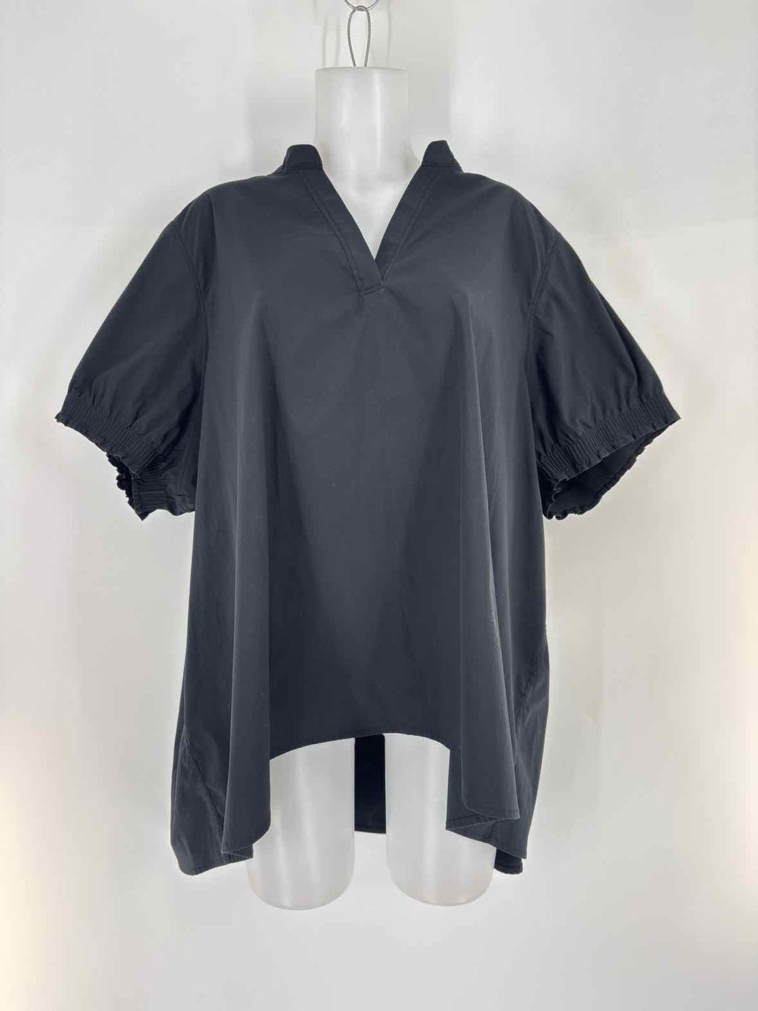 Size 3X Athleta Black Shirt