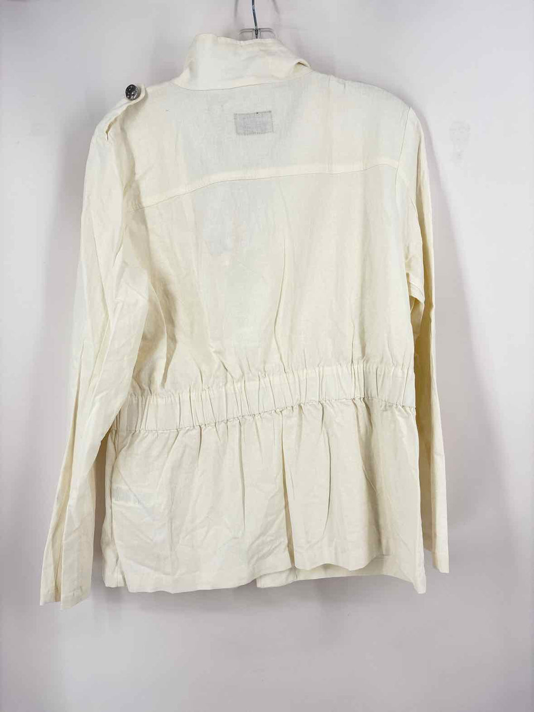 Size L TAHARI Cream Jacket