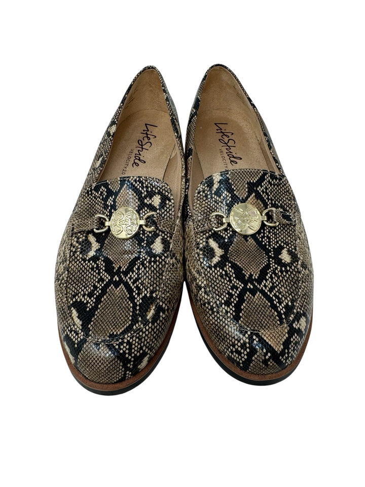 Shoe Size 8 LIFESTRIDE Brown Print Loafers