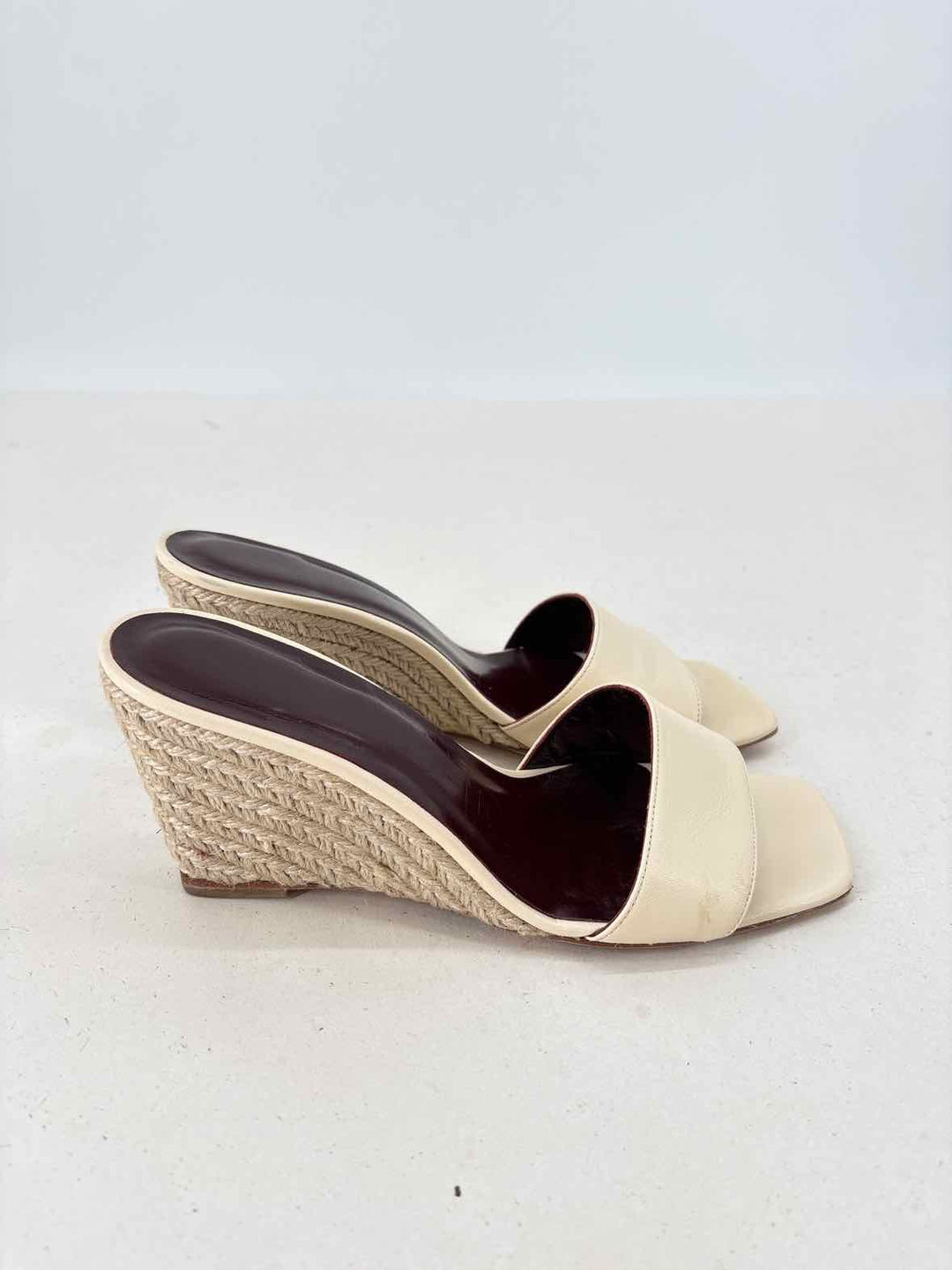 Shoe Size 38 STAUD Ivory Leather Sandals