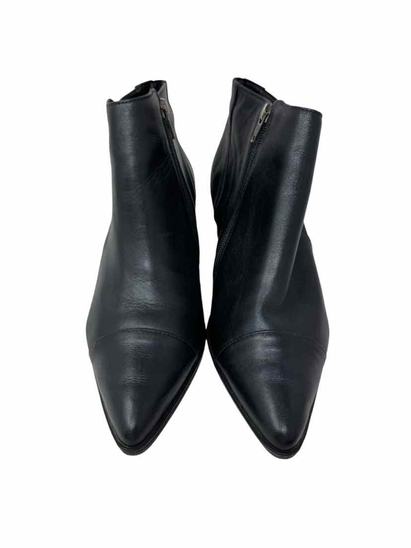 Shoe Size 7 Black Leather Boots