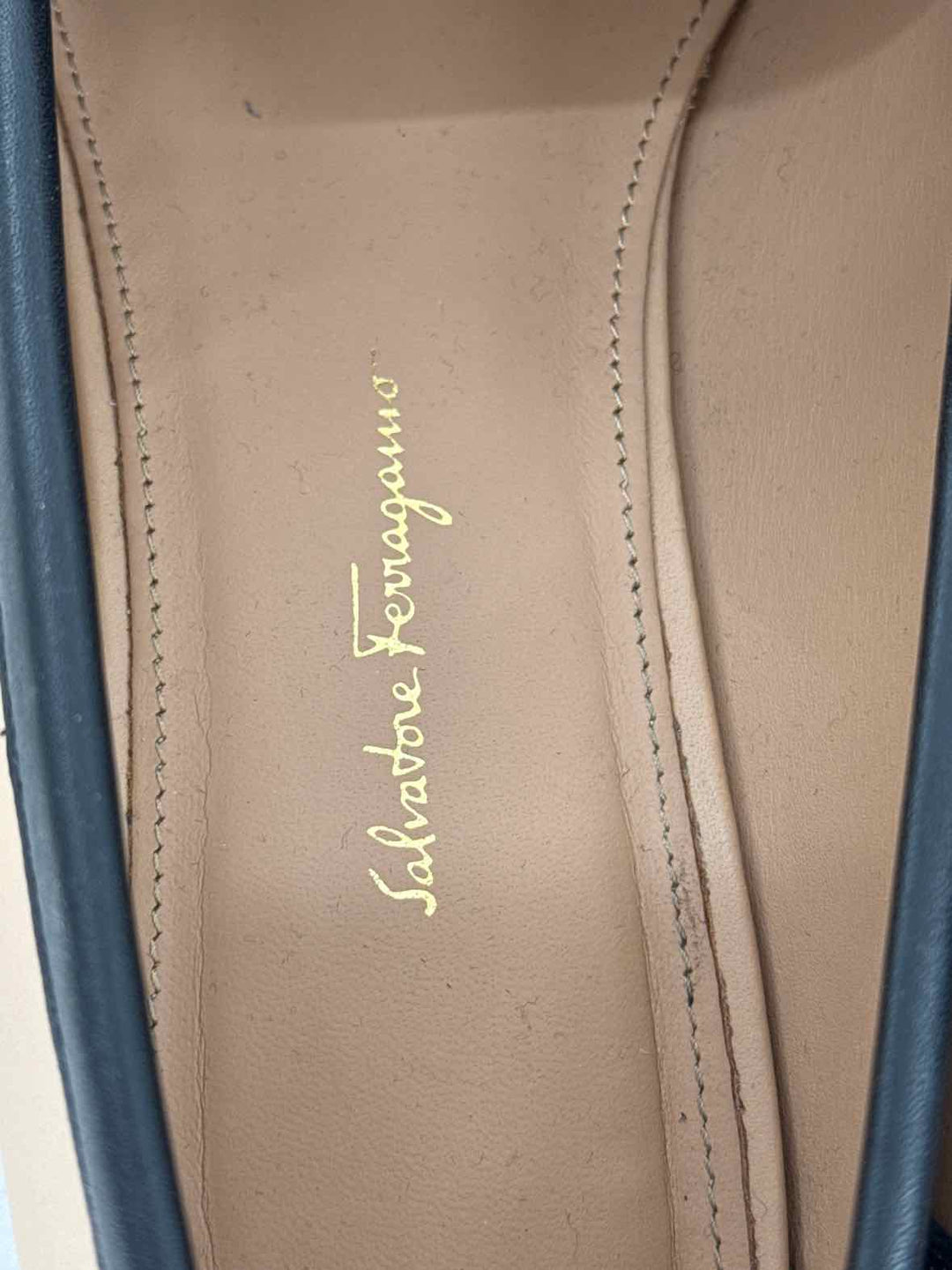 Shoe Size 10 SALVADORE FERRAGAMO Tan Leather Luxury - Flats