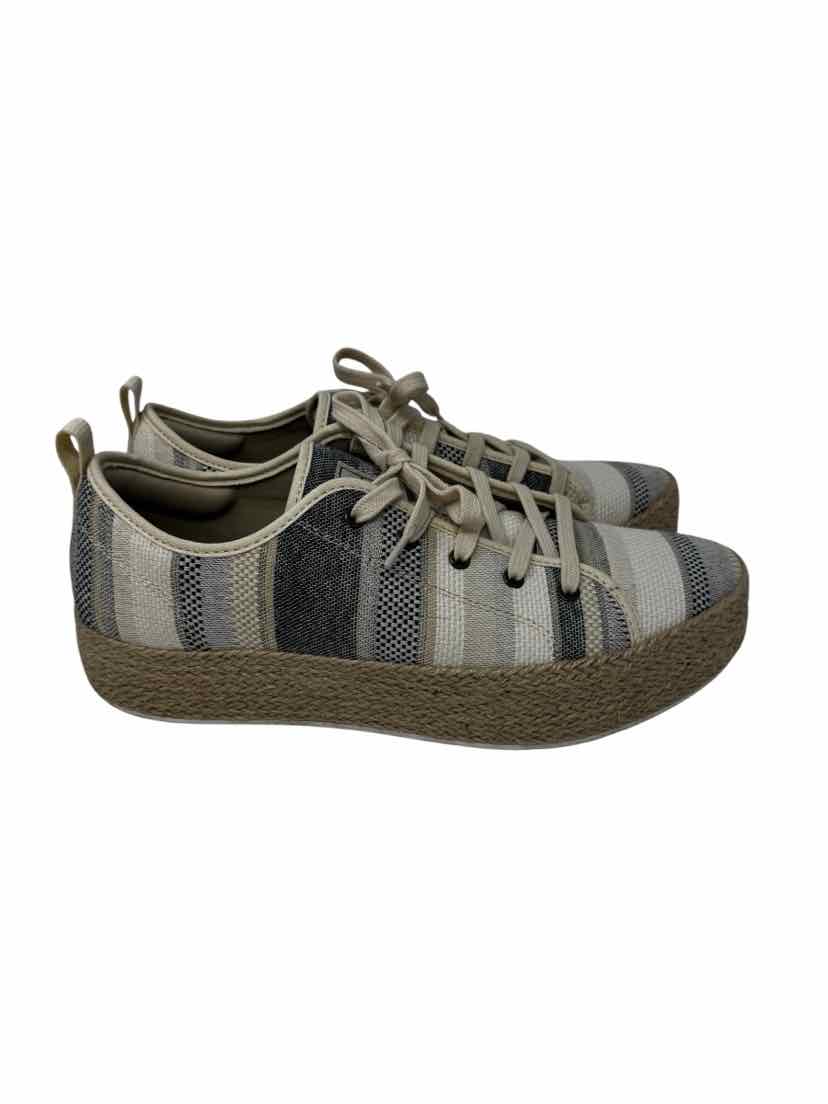 Shoe Size 11 BOBS Blue Print Sneakers