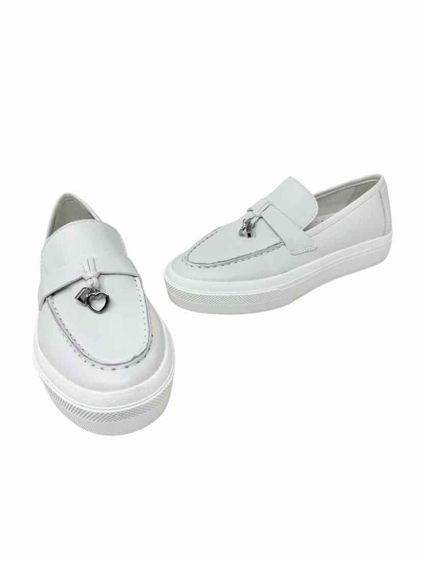 Shoe Size 8 j slides White Loafers