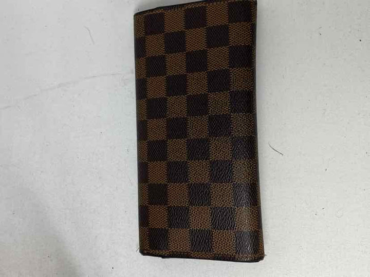 Louis Vuitton Luxury - Purse