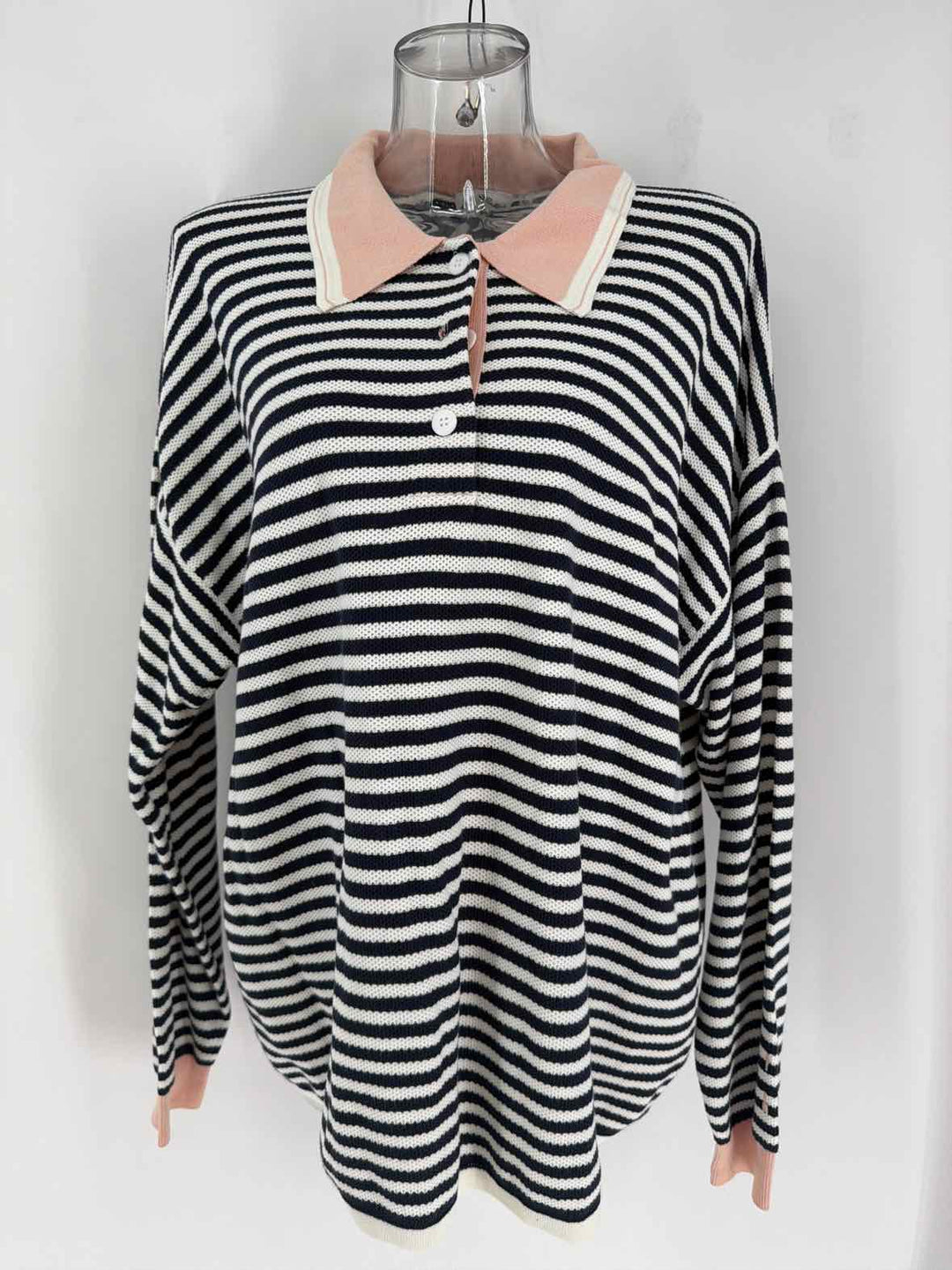 Size L Navy Sweater
