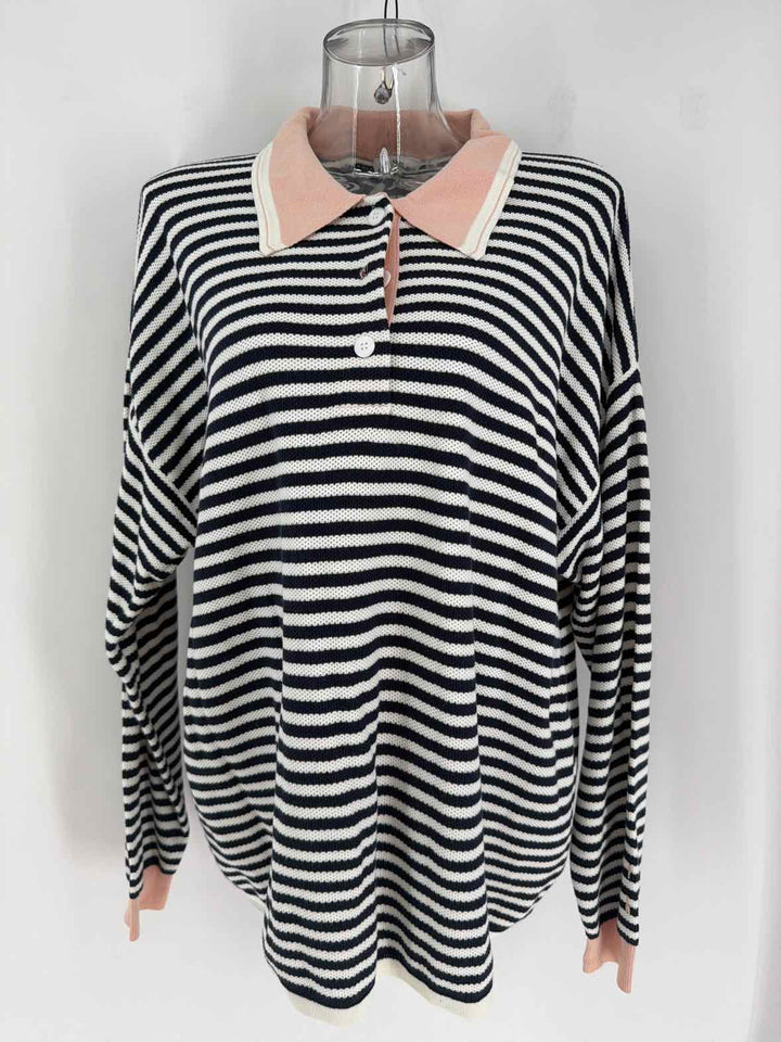 Size L Navy Sweater
