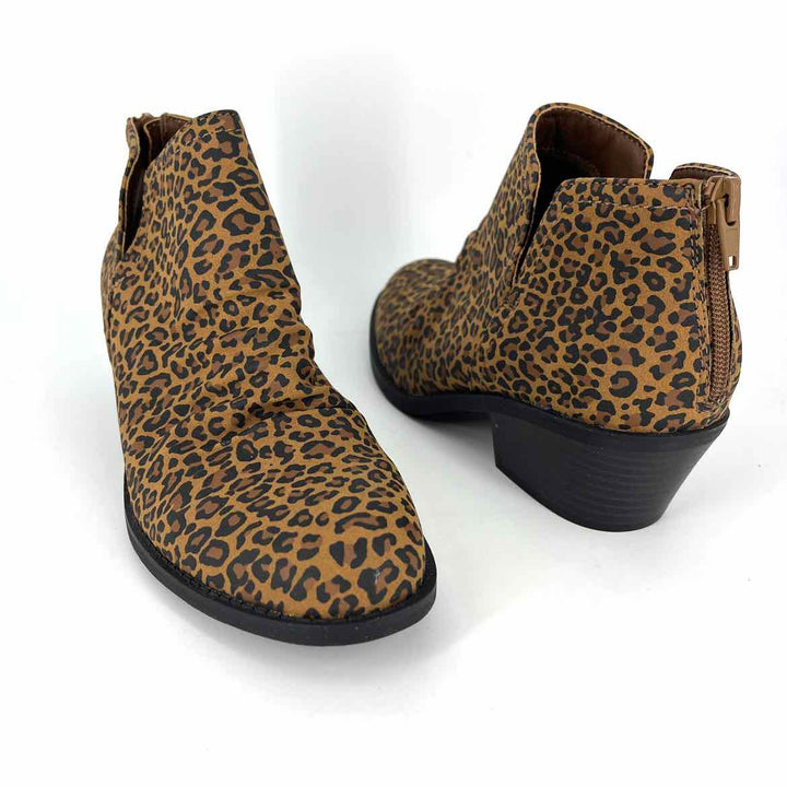 Shoe Size 7.5 KIM ROGERS Tan Boots