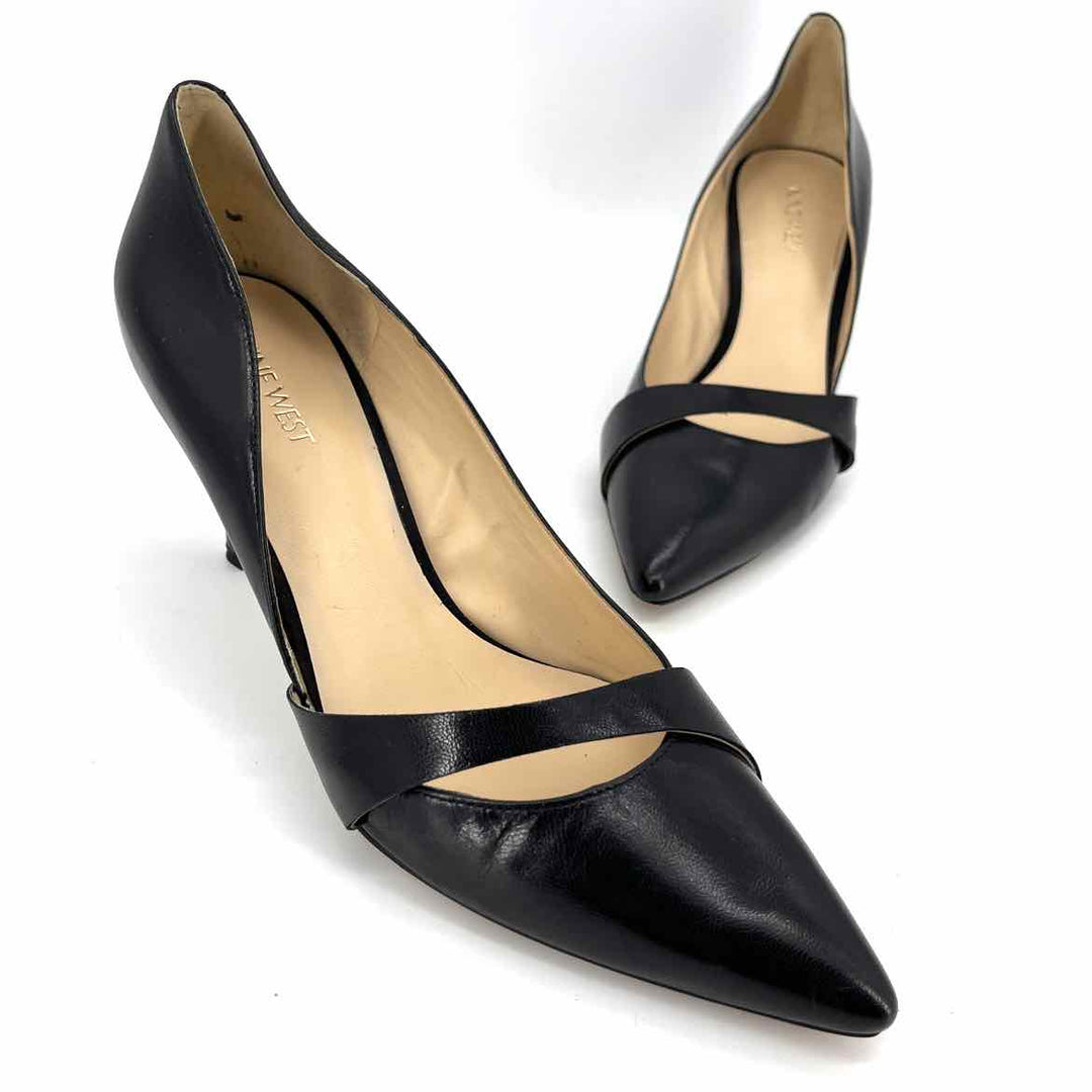 Shoe Size 9.5 Nine West Black Leather Pumps
